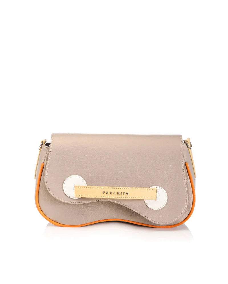 Cartera Petra Champaña - vista frontal