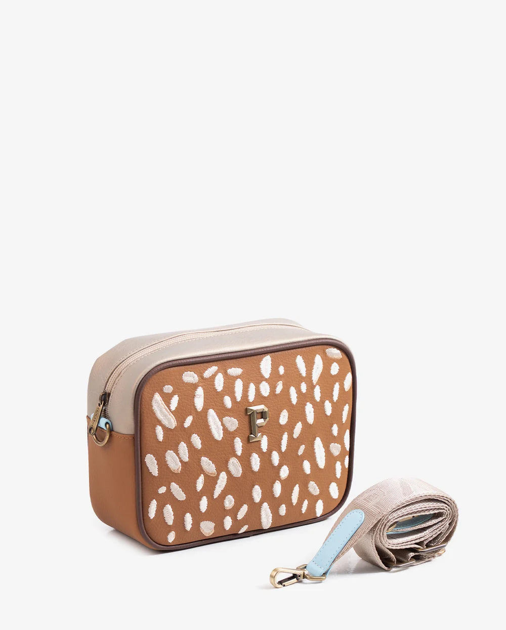 Bandolera Bambi Miel x Champaña - vista lateral con correa