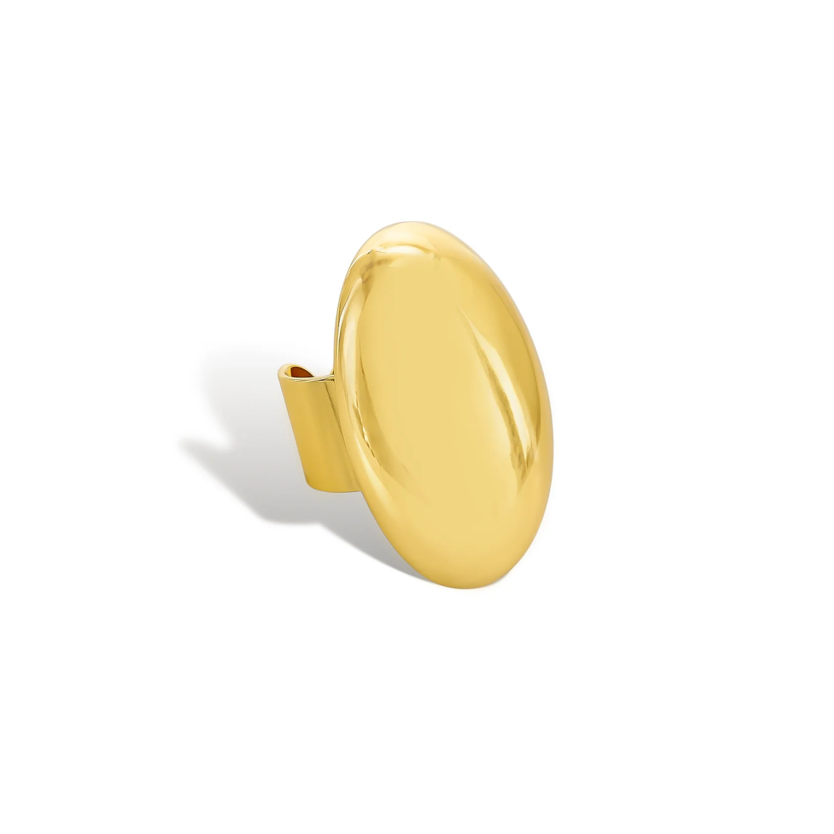Large oval gold-tone ring