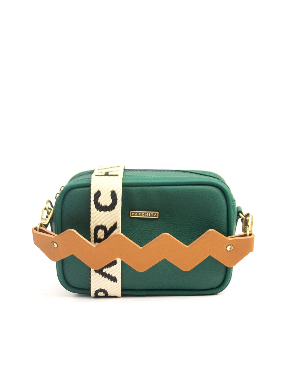 Bandolera Dalia Verde - vista frontal con placa PARCHITA dorada y correa ancha ivory negro